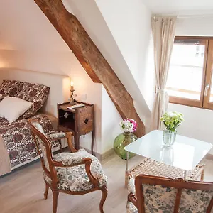 Mons Bed & Breakfast